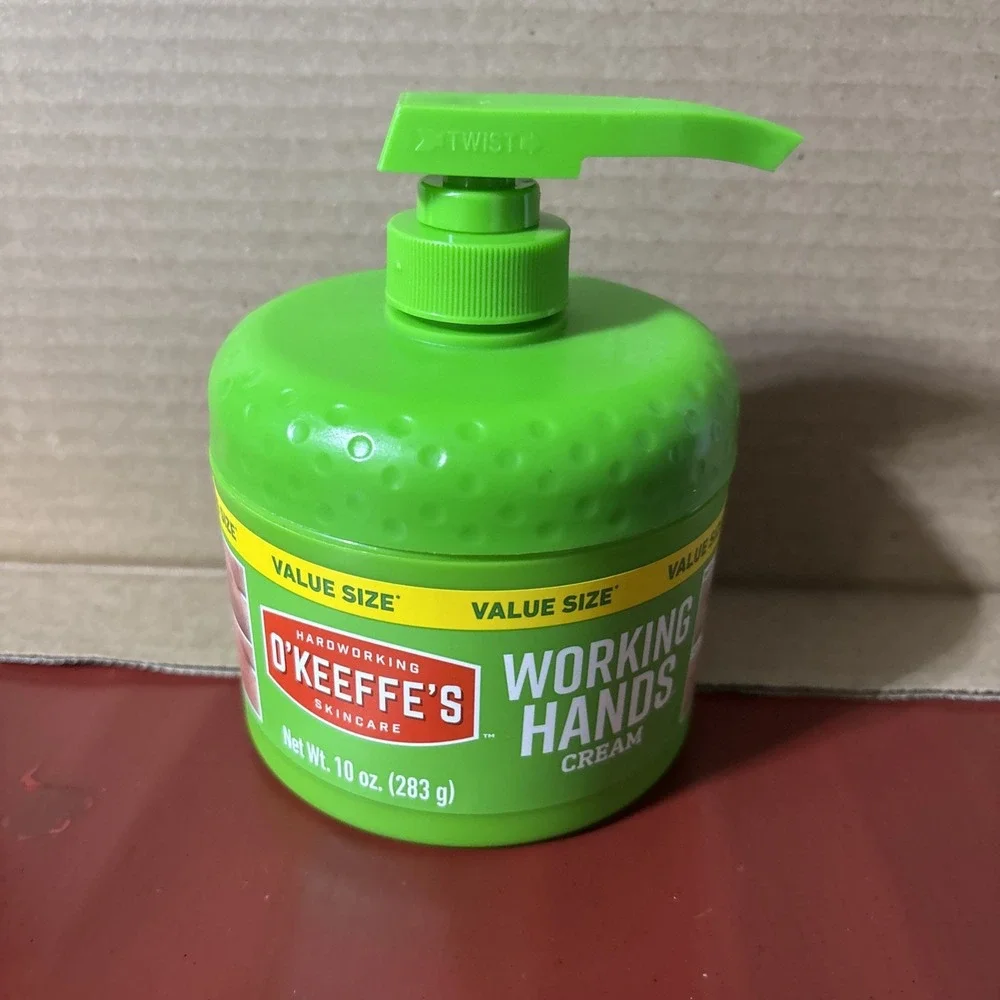 O'Keeffe's Working Hands Hand Cream in a Pumpable Jar for Extreme Dryness – 1...